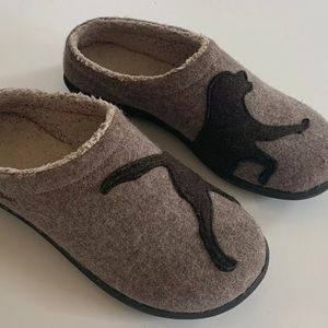 LL Bean Slippers Wool Brown with Chocolate Lab 10